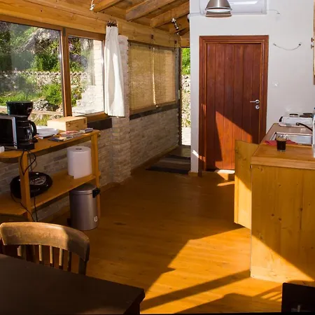 Stone House On The Rock Chalet *